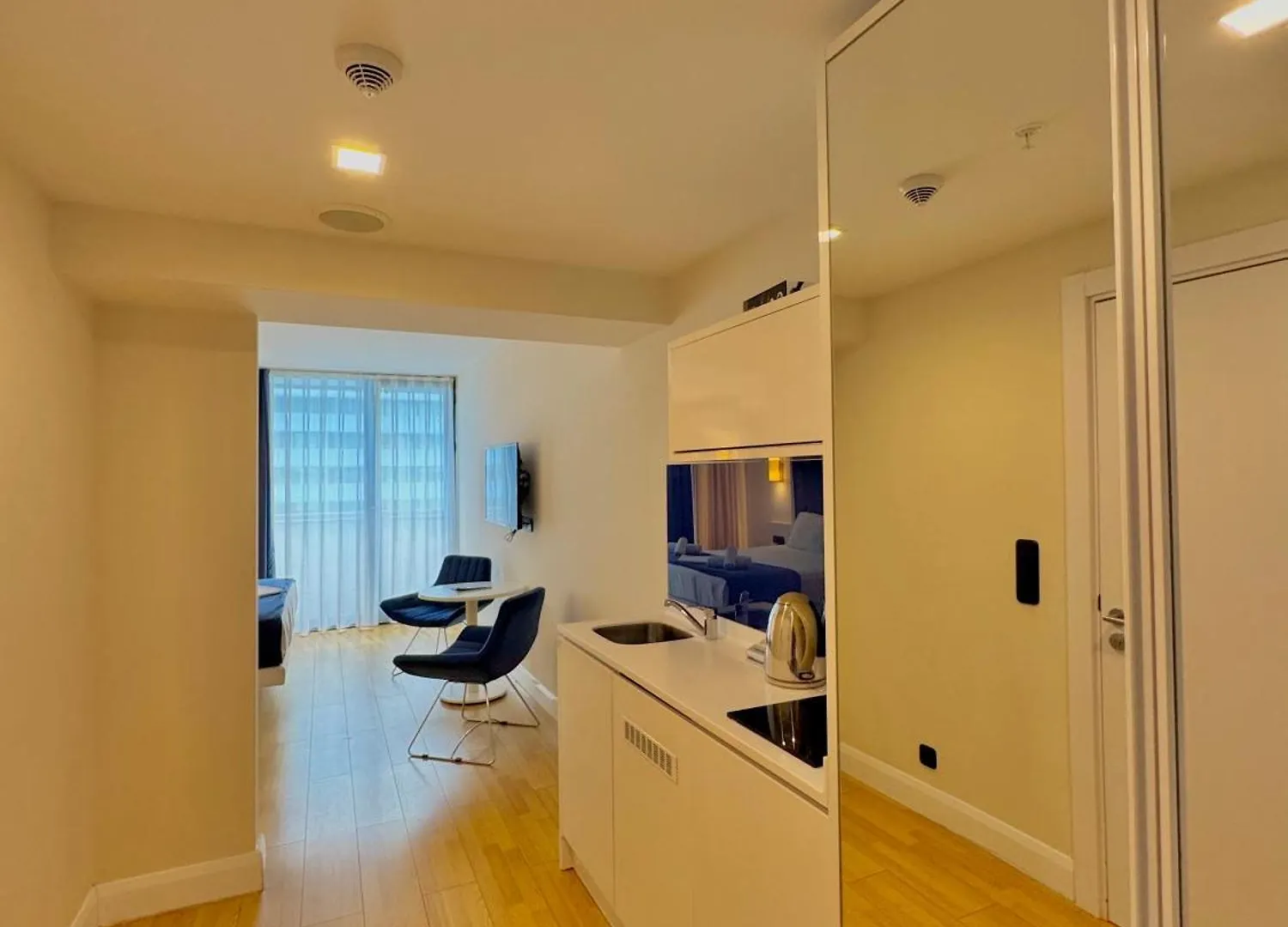 Vip Aparthotel Orbi City Sea View Батуми Апартаменты