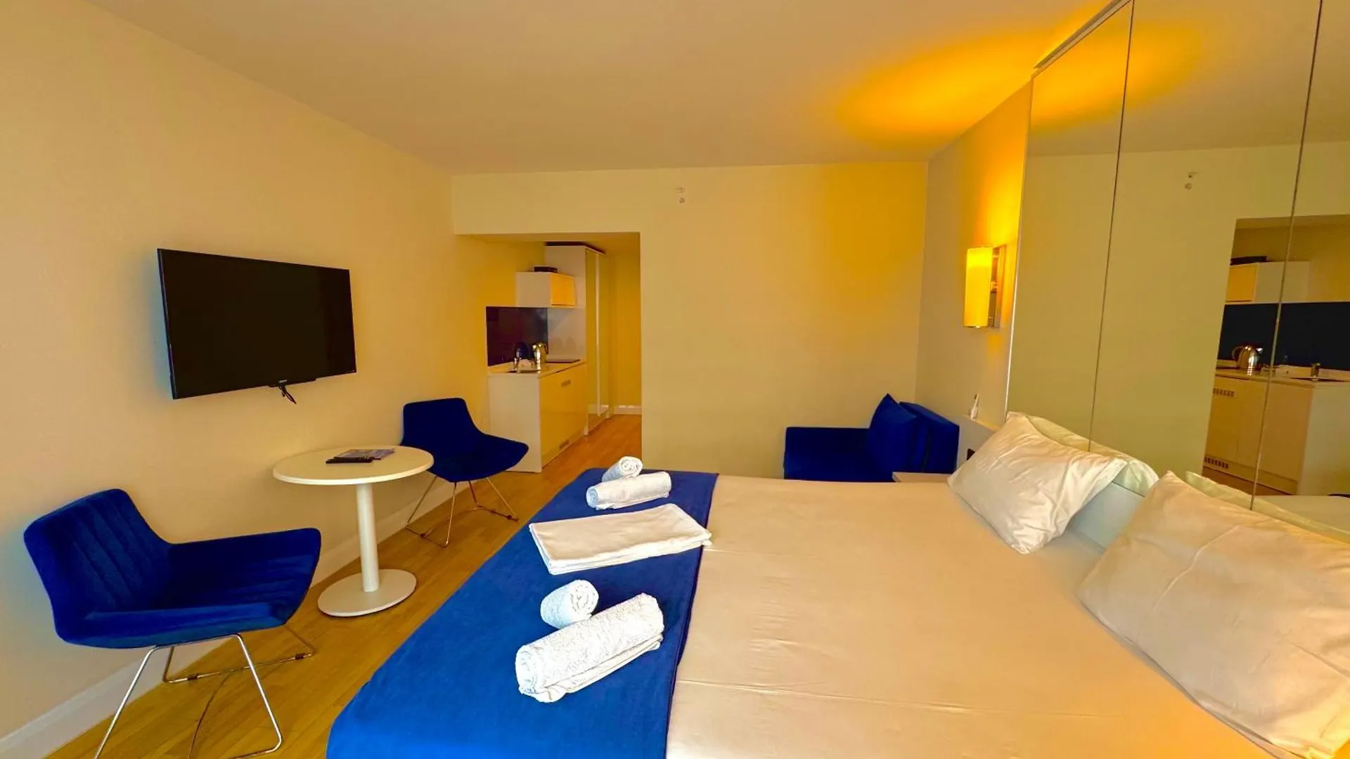 Vip Aparthotel Orbi City Sea View Батуми 5*,  Грузия